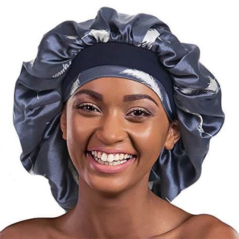 5 Best Silk Bonnets That Your Terrific Curly Hair Will Love