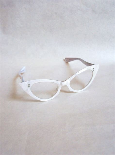 1950s White Mother Of Pearl Lucite Cat Eye Spectacles Etsy Mother