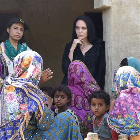 Angelina Jolie Visits Pakistans Flood Affected Areas 2022 Ptd