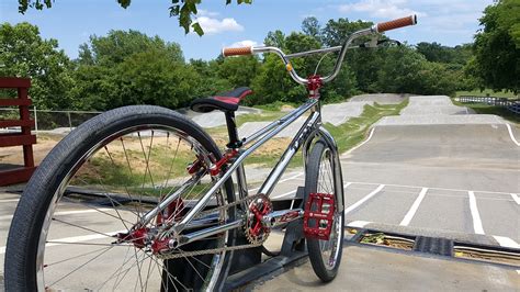 Outdoor & sporting goods company. BIKE OF THE DAY: "Storker" Custom Standard Build (22 ...