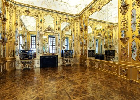 Lassen sie kinder nicht allein im fahrzeug. Belvedere Museum Wien | Architektur Unteres Belvedere
