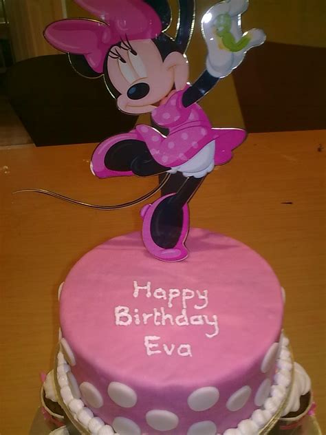 The Nocturnal Baker Evas 3rd Birthday Pink Minnie Mouse Cake