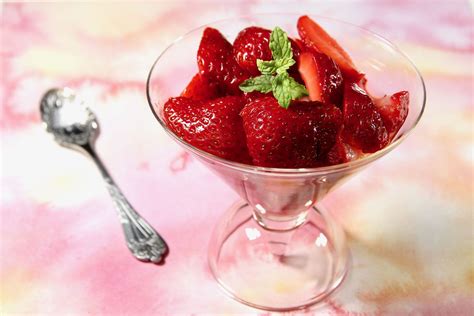 Strawberries And Wine Recipe