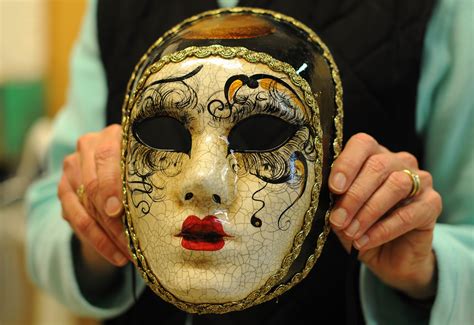 The Art Of Venetian Masks For The Carnival Of Venice Craftsmanship