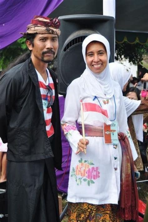 Farha Ciciek Dan 20 Tahun Misi Kemanusiaan Bbc News Indonesia
