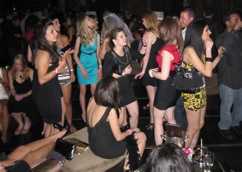 Girls At Blush Nightclub Wynn Hotel Las Vegas More Photo Flickr