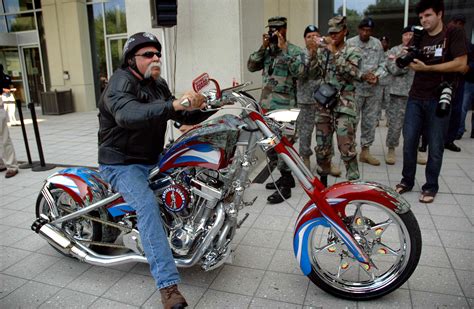 File:Paul Teutul, Sr. on Patriot Chopper.jpg - Wikimedia Commons