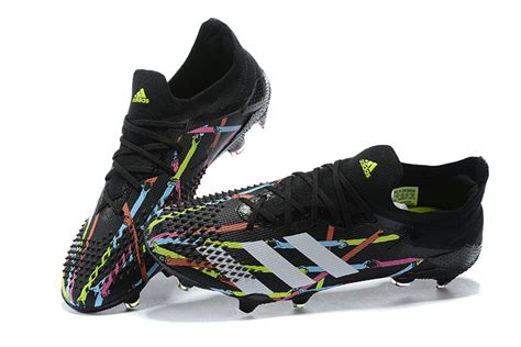 Most of the wearers of this predator soccer cleat says that it has a great fit. adidas Predator Mutator 20.1 Low FG for sale