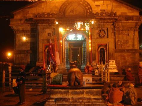 Kedarnath Dham Night View Photos Pictures Wallpapers Download
