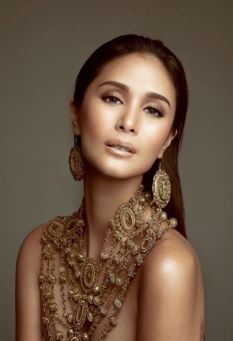 Fashion Victim Diaries Cover Zeelifestyle The Most Beautiful Filipina Heart Evangelista