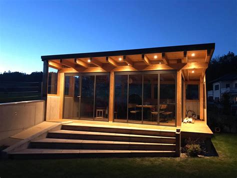 Wichtige infos zu unseren schiebetüren. Anbau aus Holz mit Schiebe-Dreh-System und Schiebeelement ...