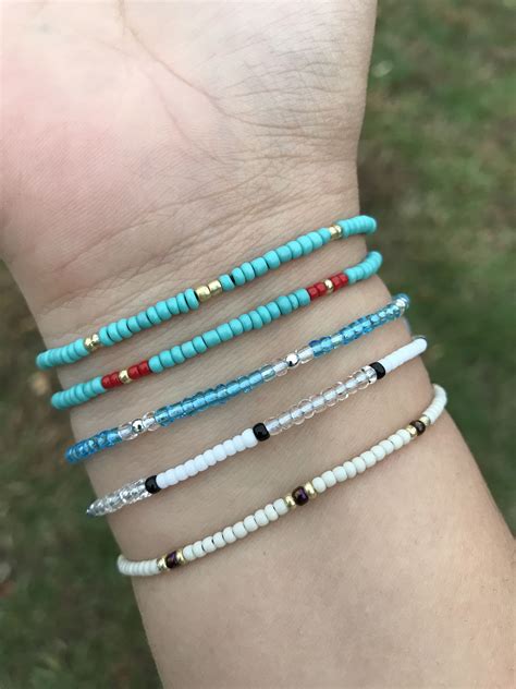 Adjustable seed bead bracelets | Beaded bracelets, Seed bead bracelets, Bracelets
