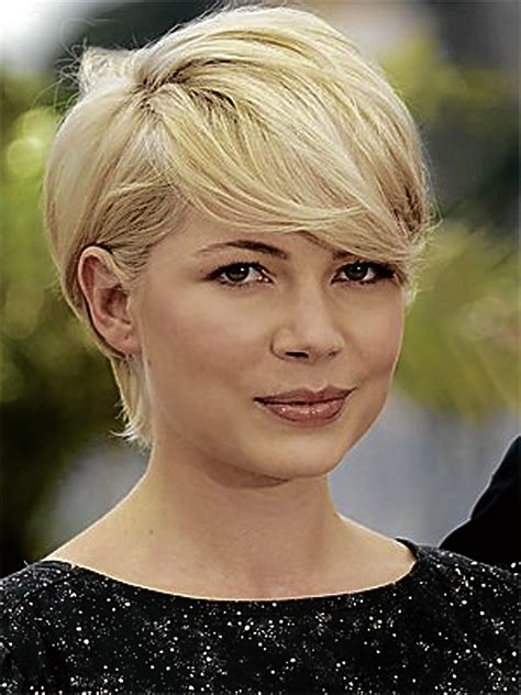 Our Favorite Short Haircuts For Women With Thick Hair Women Hairstyles