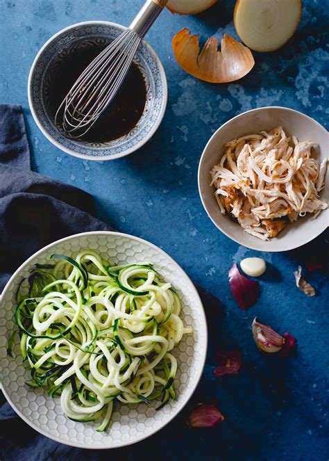 Zucchini meets cornbread in this delicious cheesy zucchini bread recipe. Chinese Chicken Zoodles - Zucchini noodles with Chinese ...