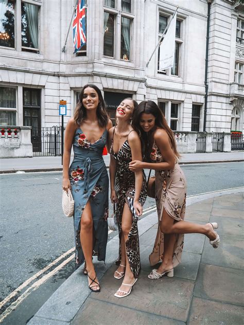Hi everyone and happy monday! What the perfect wedding guest outfit looks like ...