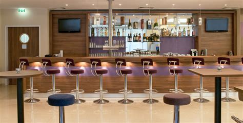 Premier inn hamburg city millerntor hotel. Holiday Inn Express Hamburg City Centre, Hamburg - Migros ...