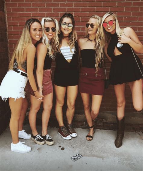 10 Adorable Gameday Outfits At The University Of South Carolina