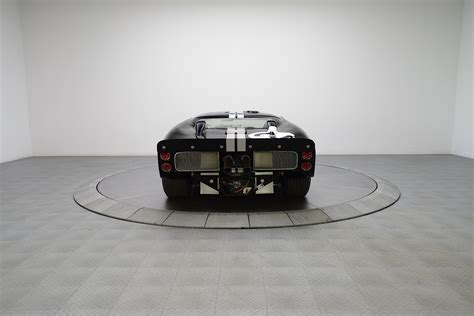 Ford v ferrari at imax. Ford v Ferrari Second Trailer Released, Coming To Cinemas ...