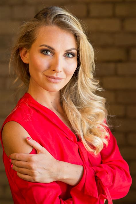 Staram się z uśmiechem przeżyć każdy dzień 🤪 Joanna Moro | Junika Talents - Talent Agency