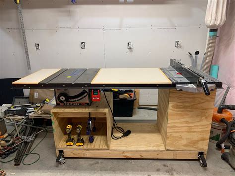 Finally finished the first stage of the Craftsman 113 table saw station
