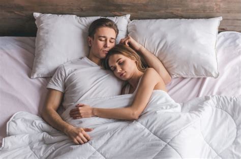 Best Mattress For Couple 2019 Reviews