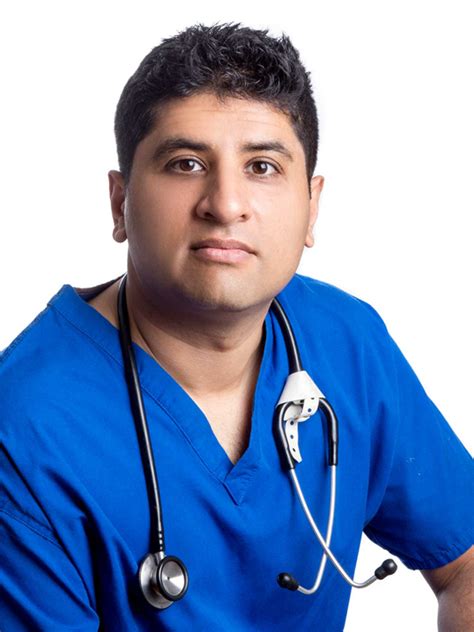 Mr Atif Malik Orthopaedic Surgeon In Milton Keynes