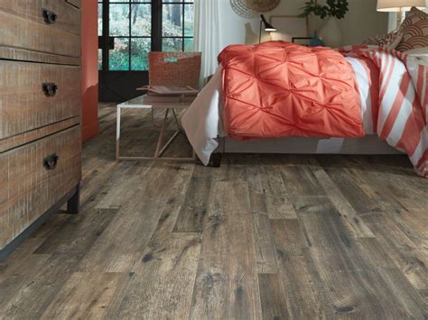 Shaw Floors Resilient Residential Alto Mix Plus Calabria Pine 00738