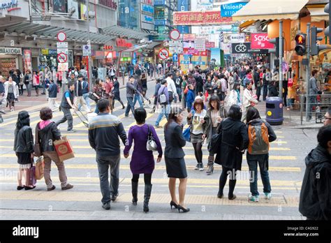 A Bustling Area Hi Res Stock Photography And Images Alamy