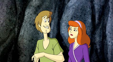 Shaggy Rogers And Daphne Blake Scoobypedia Fandom Powered By Wikia