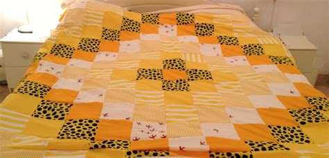 You will want the free pattern printable pdf for this step, as it tells you how many and which color strips to sew together. Saudi Arabian Nights Lifestyle Blog: Easy Patchwork Quilt Topper/Duvet Cover Tutorial for Beginners