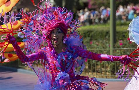 Festival Of Fantasy Festival Of Fantasy Parade Theme Park Outfits Disney Parade Disney Theme