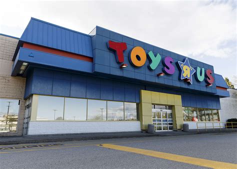 Toys ‘r Us To Open Us Stores Under New Ownership Syfy Wire