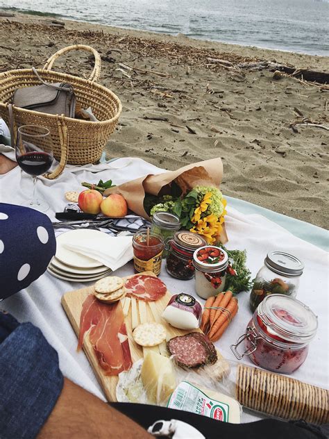 Tell us in the comments below! Rocio Rivera Photography | Picnic food, Cold dinner ideas ...