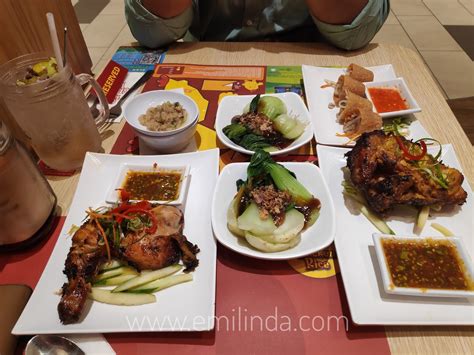 If you are stuck with writing or missing ideas, scroll down and find inspiration in the best chicken rice shop price is quite a rare and popular topic for writing an essay, but it certainly is in our database. Review Seasonal Menu The Chicken Rice Shop - Ayam Bakar Oh ...