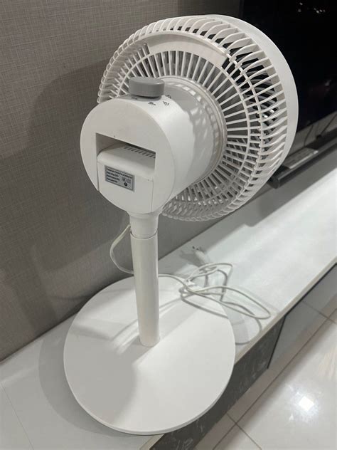 Yangzi Stand Fan Furniture And Home Living Lighting And Fans Fans On