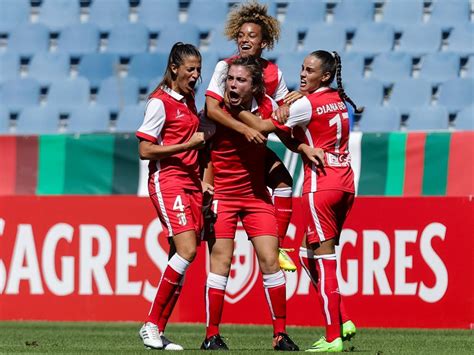 A formação do futebol feminino do sporting clube de portugal vai ter um dia de captações. Futebol feminino: Sp. Braga empata com o Sporting e sagra ...