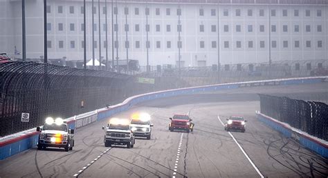 Here's a primer on what to expect at each track, with stage lengths and total laps in parentheses, so you can plan your snack runs accordingly april 2: Weather delays Monday resumption of playoff race at Texas ...