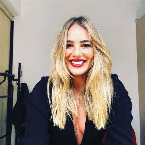Sigue a este artista y cuando tenga concierto/s te lo notificaremos. Gisela João apresenta novo amor!