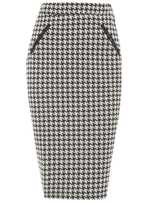 Houndstooth Pencil Skirt 7 Hot Houndstooth Pieces For Fall