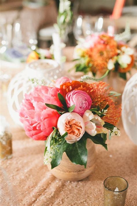 Wedding flowers & hair accessories find everything you need to design and make your own unique wedding hair accessories and floral decorations, guaranteed to turn heads on the big day. 27 Stunning Spring Wedding Centerpieces Ideas | Tulle ...