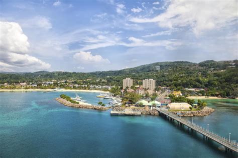Montego Bay Jamaica What To Do Hotels Dining Visit Jamaica