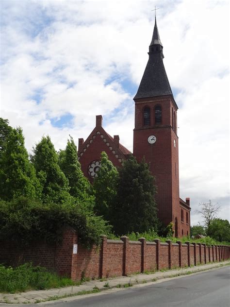 Mit gefragten größen zwischen ca. Dorfkirche Neuenhagen bei Bad Freienwalde - Förderkreis ...