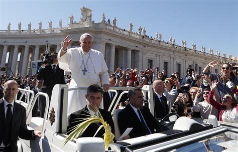 Imitate Jesus’ Humility And Service Pope Says At Palm Sunday Mass The Catholic Sun