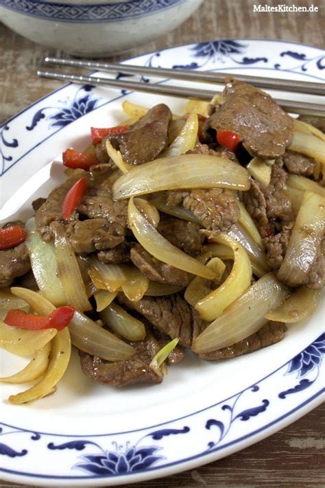 Rindfleisch mit Zwiebeln Rezept