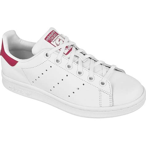See traditional colors, sustainable styles, and the latest disney collaboration online at adidas.com today. Buty adidas Originals Stan Smith Jr B32703 białe | Buty ...