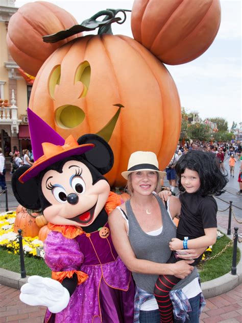 Christina Applegate And Daughter Sadie Spend A Fun Day At Disneyland
