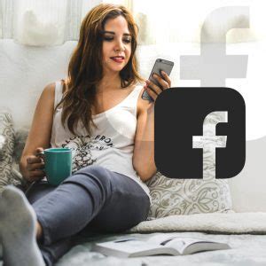 Facebook ha comenzado lentamente a liberar la función del modo oscuro en un reducido número de usuarios ios para que empiecen a activarla en iphone y ipad. El modo oscuro de Facebook llega a las apps de iOS y Android