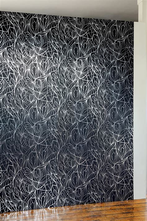 Black And Silver Wallpaper Wallpapersafari