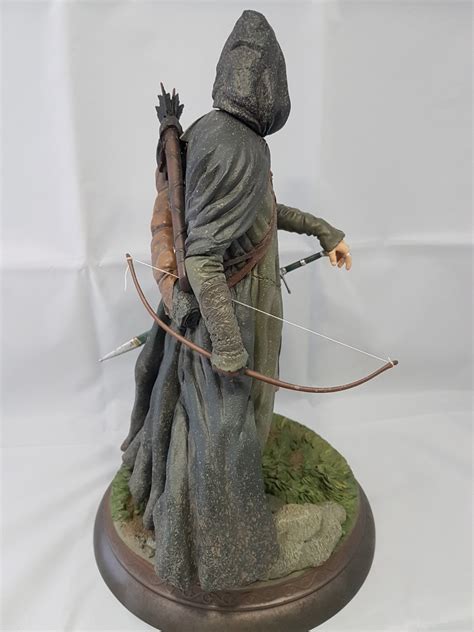 Aragorn As Strider Lord Of The Rings Statue Sideshow