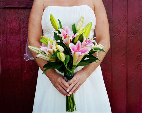 Seasonal Summer Wedding Flowers